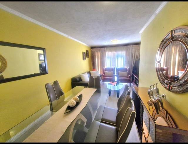 2 BEDROOM APARTMENT FOR SALE IN ANNLIN-WES